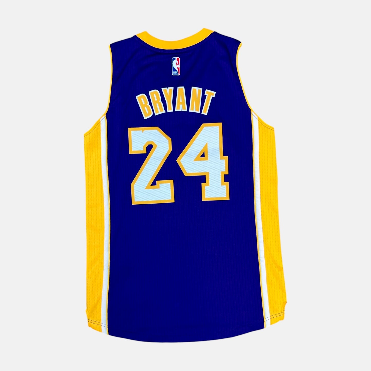Los Angeles Lakers - Kobe Bryant - Größe S - Adidas - NBA Trikot