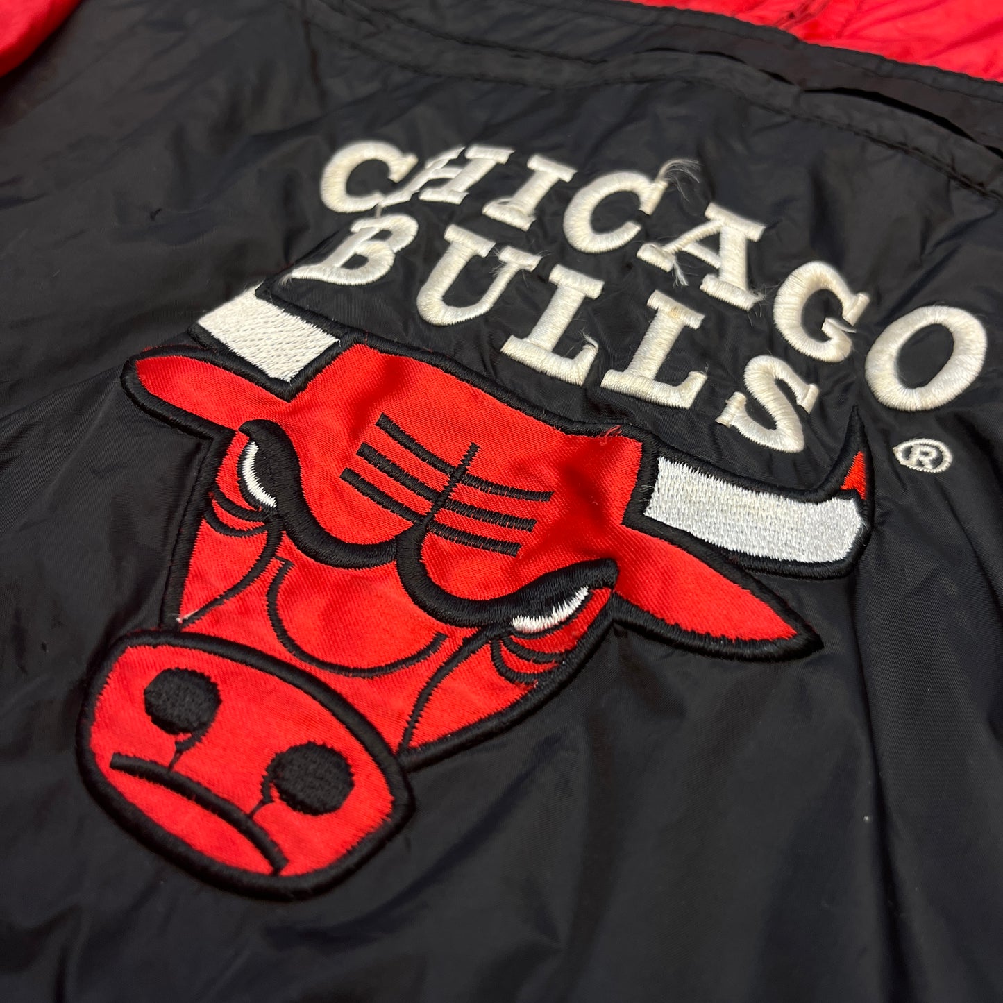 Chicago Bulls - leichte NBA Jacke - Größe L - Logo Athletic Windbreaker