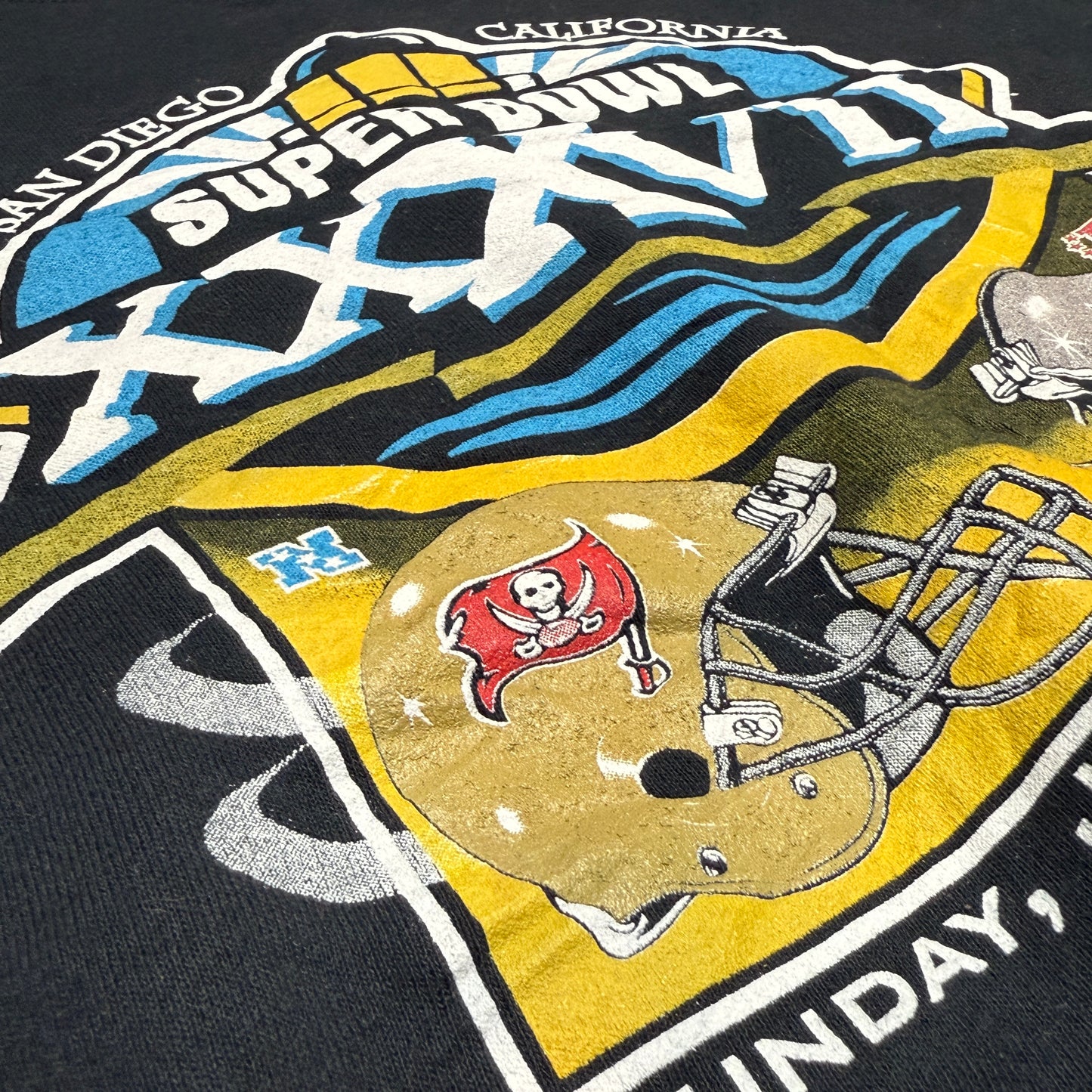 Tampa Bay Buccaneers vs Oakland Raiders - Super Bowl XXXVII 2003 - Größe L - Fruit of the Loom NFL Sweatshirt