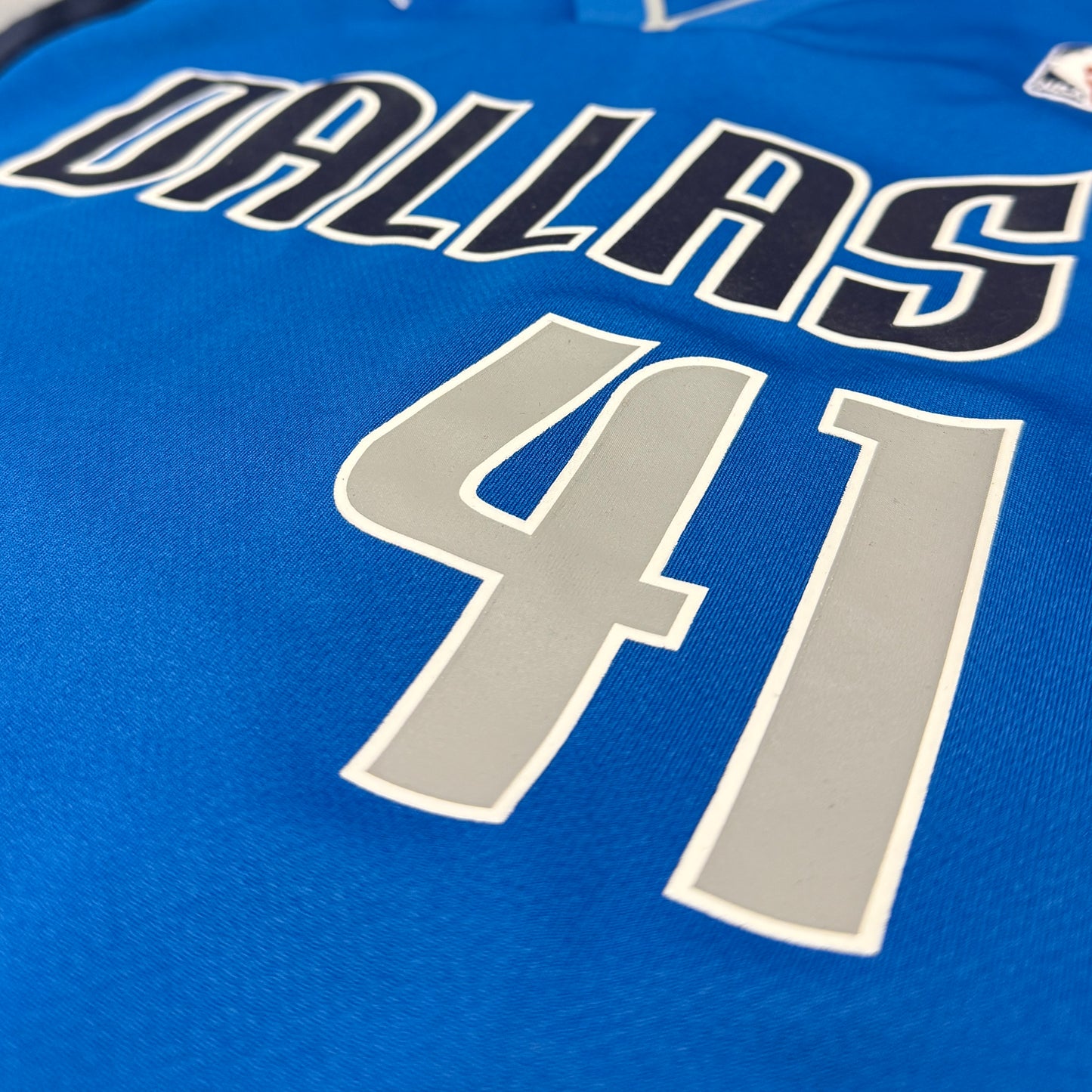 Dallas Mavericks - Dirk Nowitzki - Größe S - Adidas - NBA Trikot