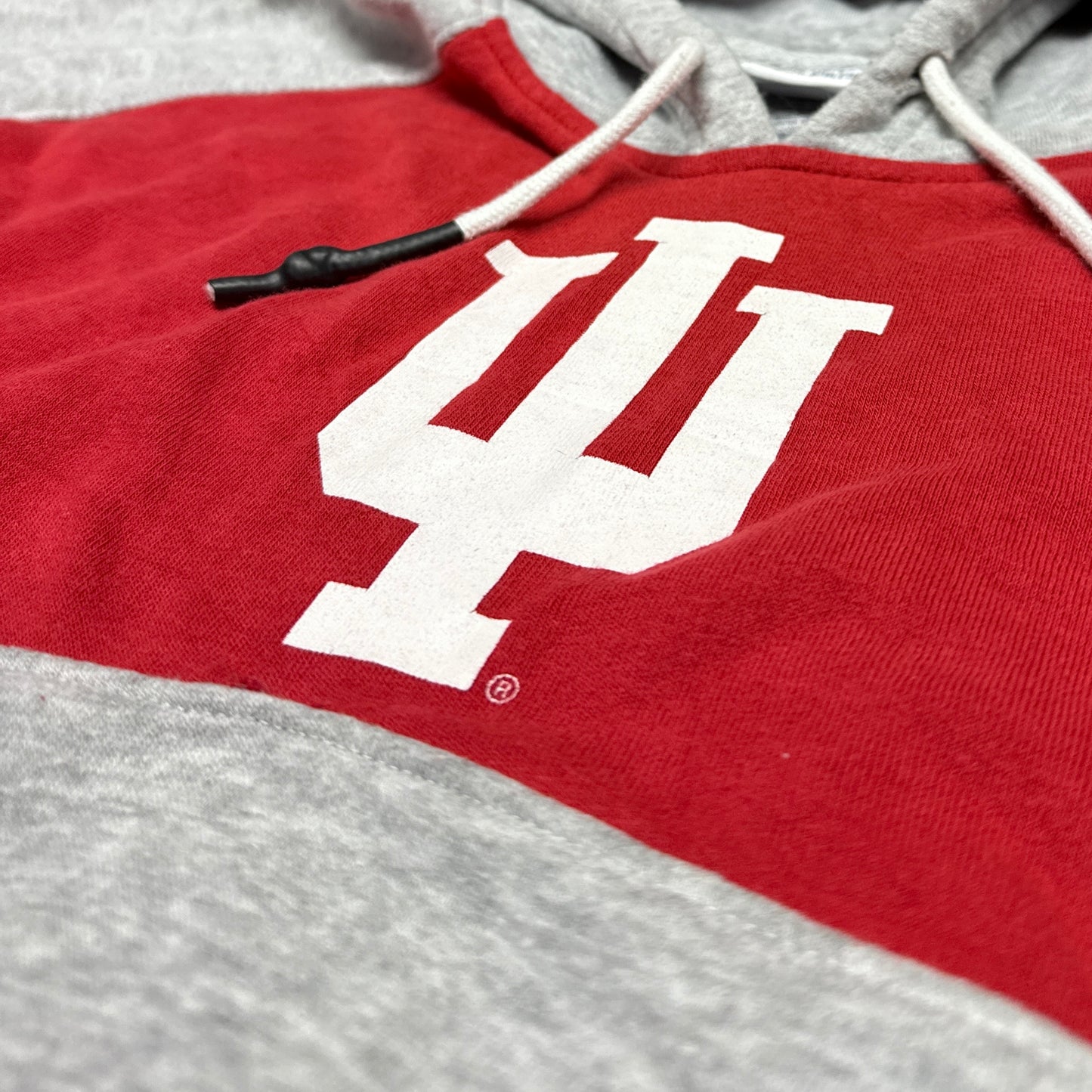 Indiana Hoosiers - Champion NCAA Hoodie - Größe M - College Pullover