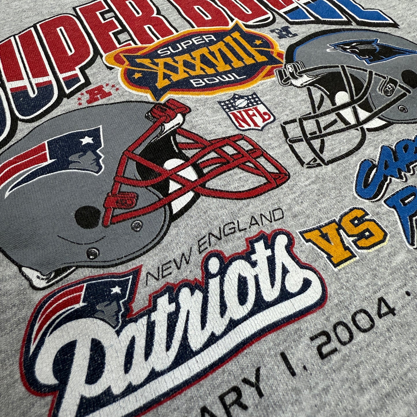New England Patriots vs Carolina Panthers - Super Bowl XXXVIII 2004 - Größe XL - NFL Sweatshirt