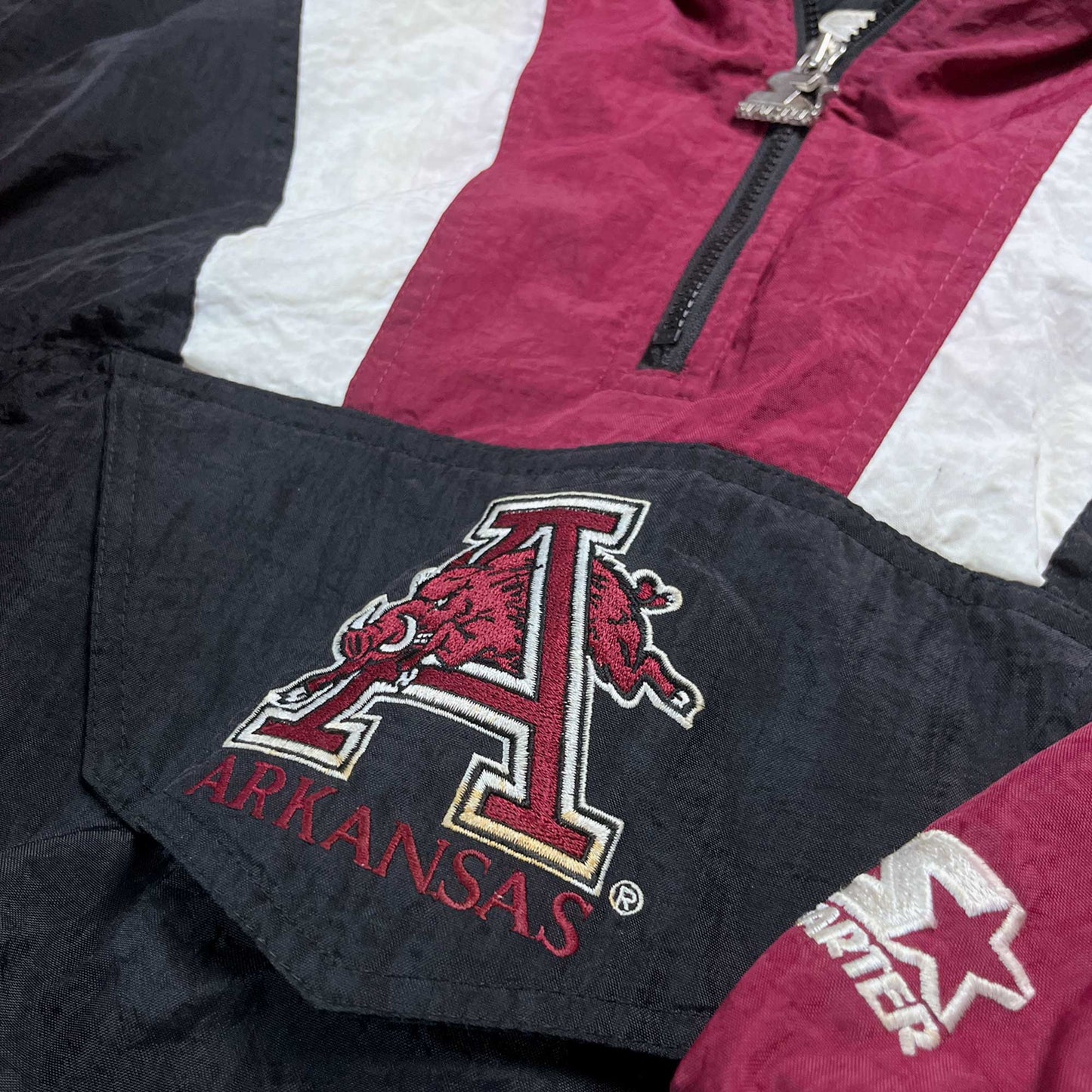 Arkansas Razorbacks - gefütterte NCAA Jacke - Größe XL - Starter
