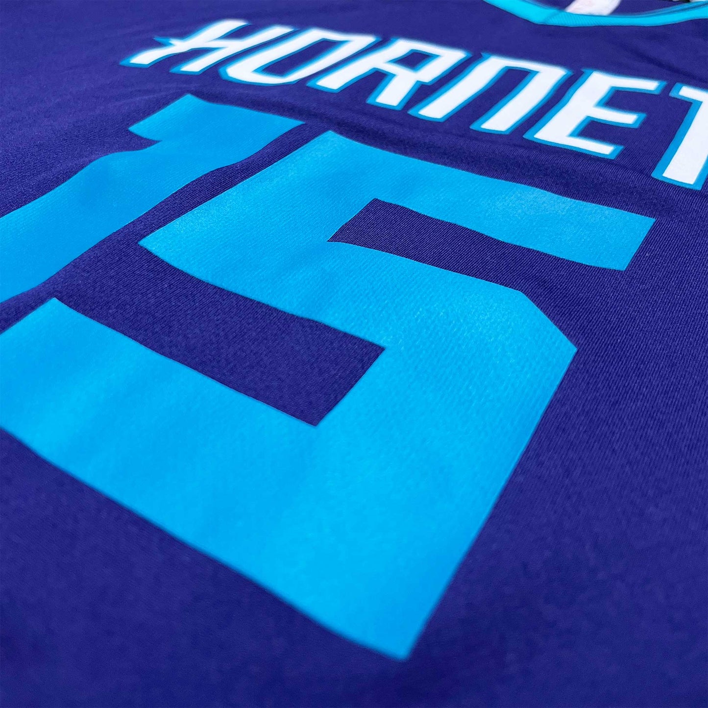 Charlotte Hornets - Kemba Walker - Größe S - Adidas - NBA Trikot