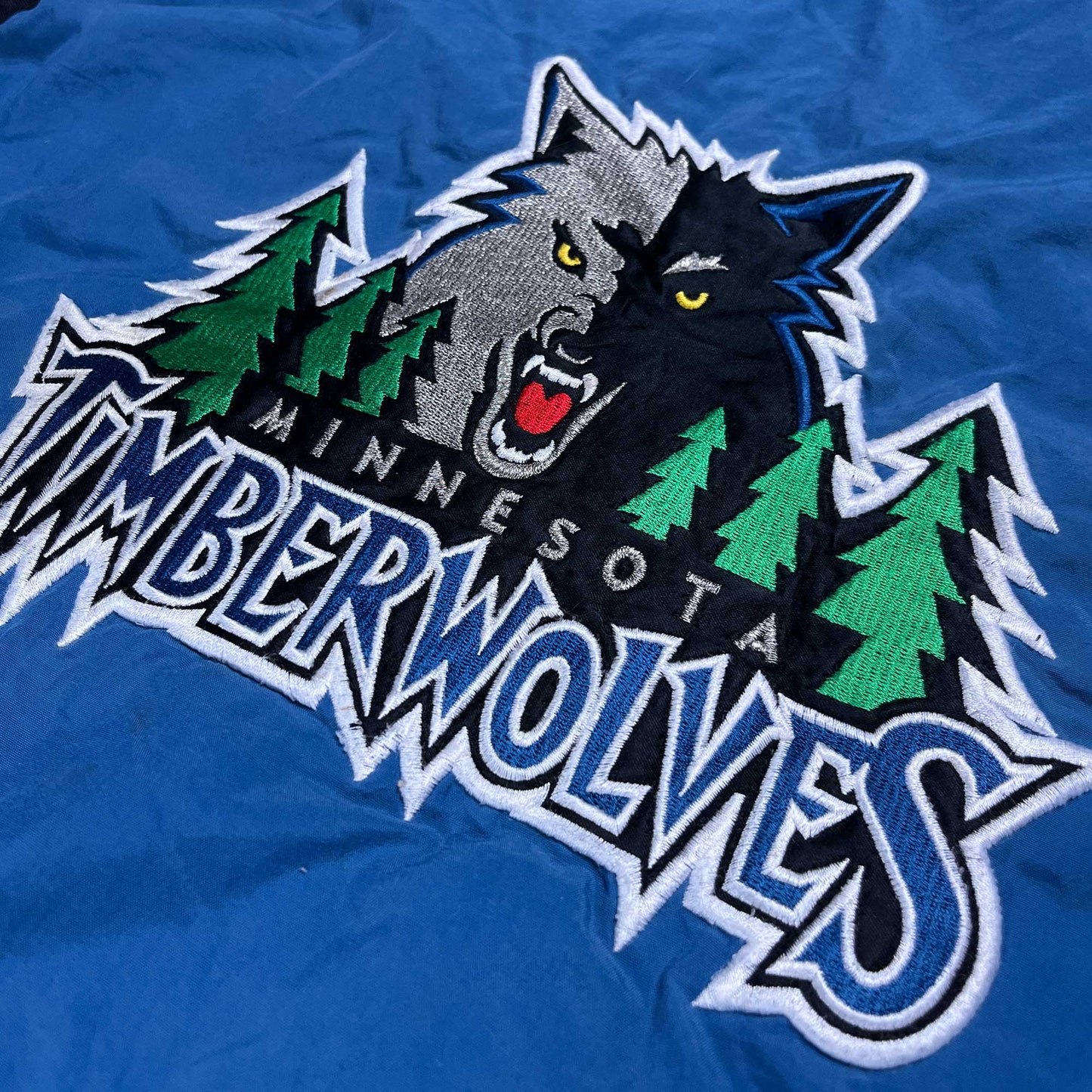 Minnesota Timberwolves - gefütterte NBA Jacke - Größe Youth L - Starter