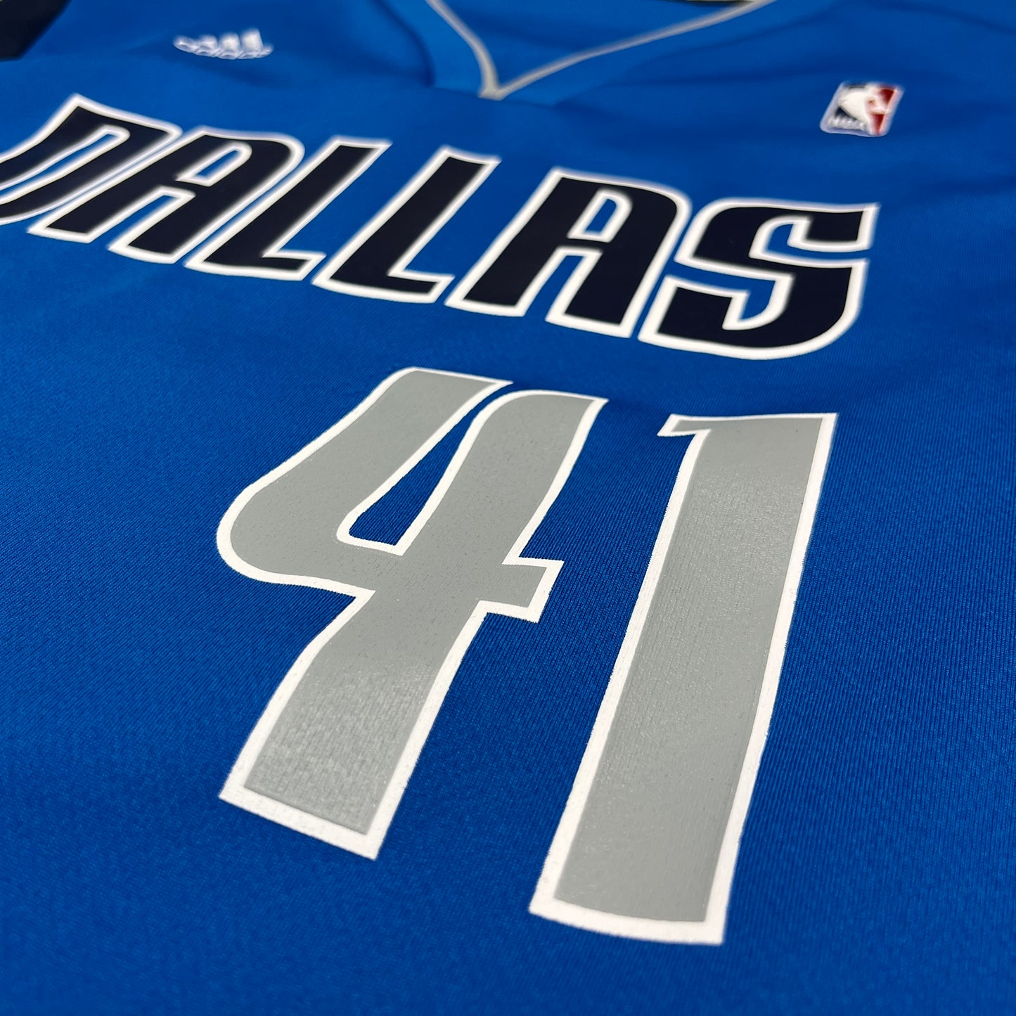 Dallas Mavericks - Dirk Nowitzki - Größe L - Adidas - NBA Trikot