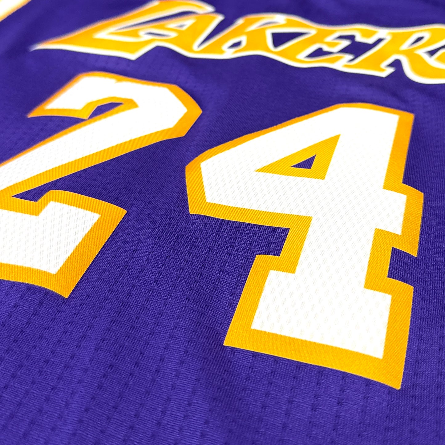 Los Angeles Lakers - Kobe Bryant - Größe S - Adidas - NBA Trikot
