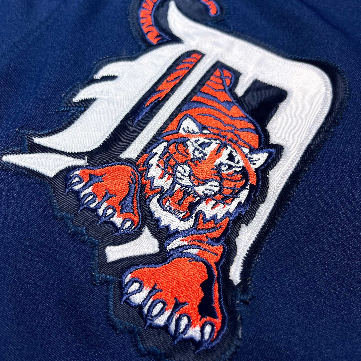 Detroit Tigers - Größe L / 44 - Russell Athletic - MLB Trikot